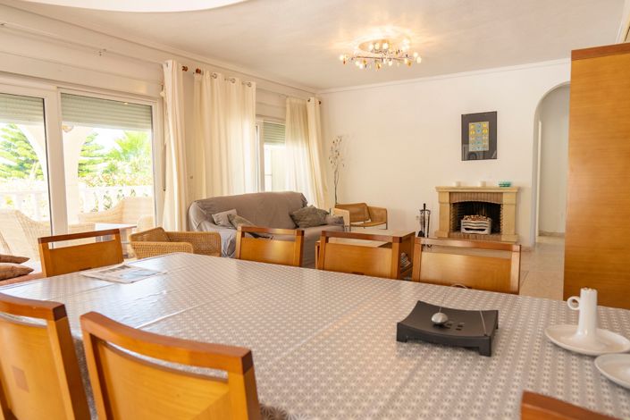 Image No.29-3 Bed Villa for sale