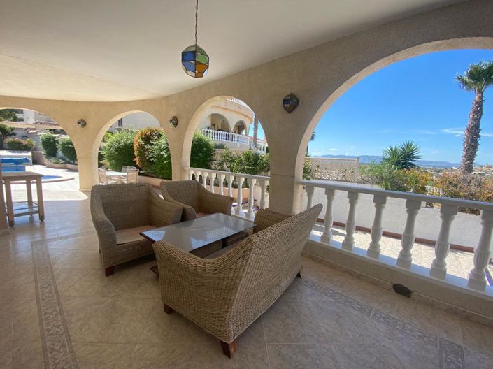 Image No.10-3 Bed Villa for sale