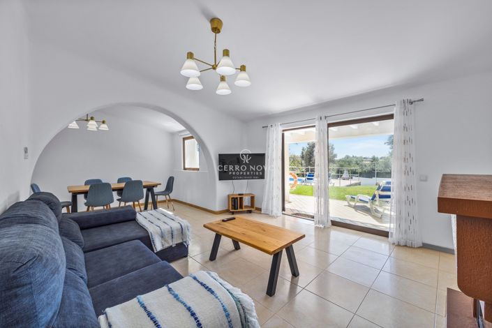 Image No.3-Villa de 4 chambres à vendre à Albufeira