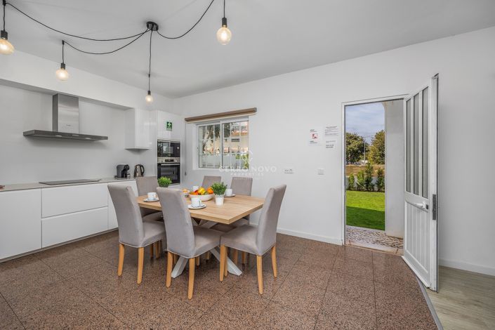 Image No.20-Villa de 7 chambres à vendre à Albufeira