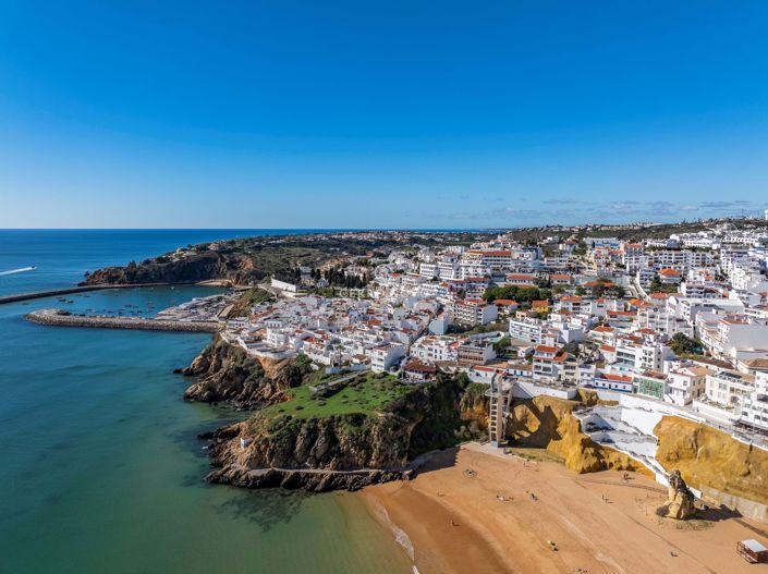 Image No.3-Maison de ville de 3 chambres à vendre à Albufeira