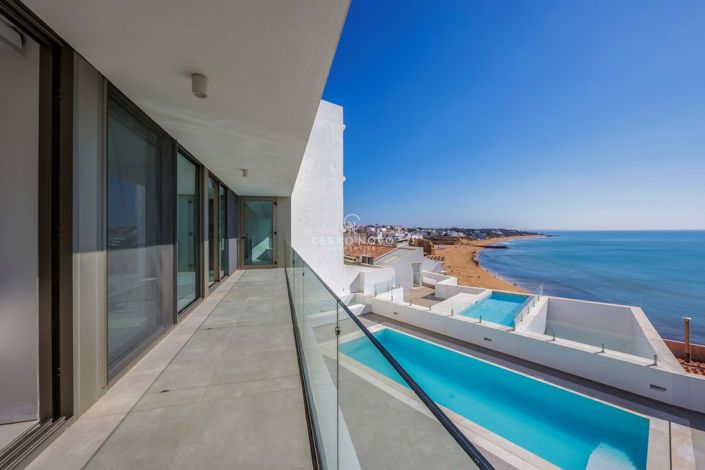 Image No.2-Maison de ville de 3 chambres à vendre à Albufeira