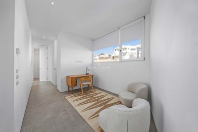 2419-338792-d4a7072701644bd18f6c9ffe77b802fa4