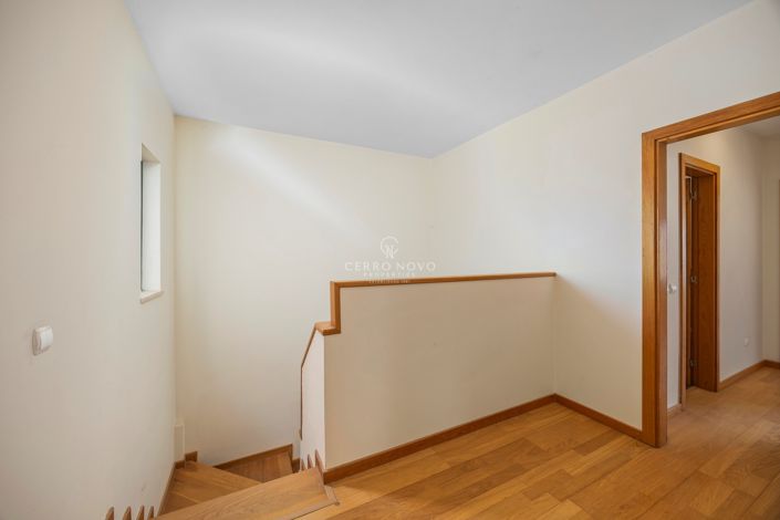 Image No.16-Maison de ville de 4 chambres à vendre à Ferreiras