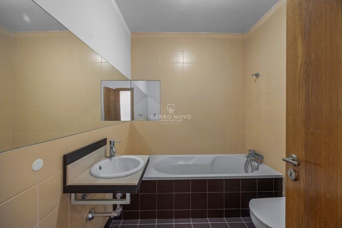 Image No.21-Maison de ville de 4 chambres à vendre à Ferreiras