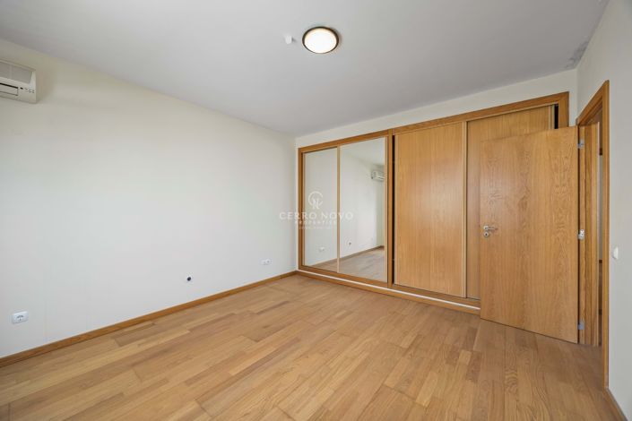 Image No.23-Maison de ville de 4 chambres à vendre à Ferreiras