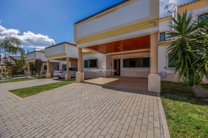 Image No.7-Maison de ville de 4 chambres à vendre à Ferreiras