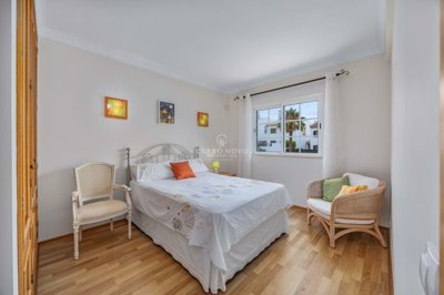 2419-256346-d4a7072701644bd18f6c9ffe77b802fa4