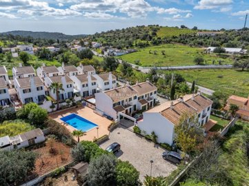 2419-256346-d4a7072701644bd18f6c9ffe77b802fa4