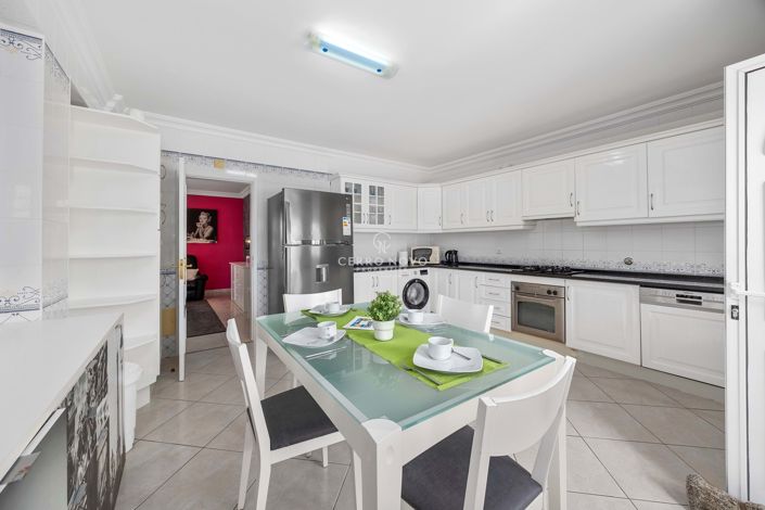 Image No.14-2 Bed Villa for sale