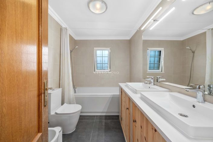 Image No.22-2 Bed Villa for sale