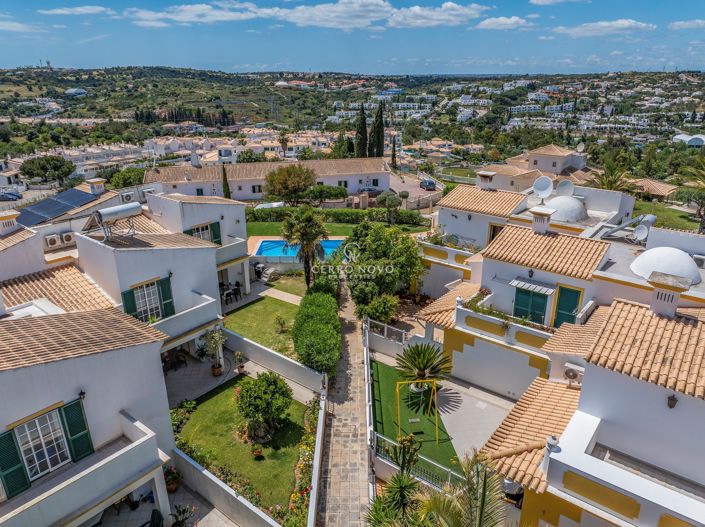 Image No.28-2 Bed Villa for sale