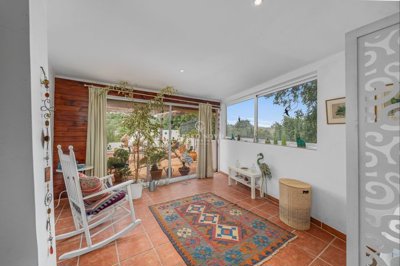 2419-350727-d4a7072701644bd18f6c9ffe77b802fa4