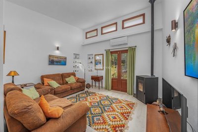 2419-350727-d4a7072701644bd18f6c9ffe77b802fa4