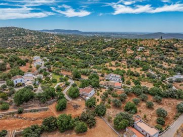 2419-350727-d4a7072701644bd18f6c9ffe77b802fa4