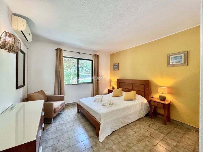 Image No.19-2 Bed Apartment for sale