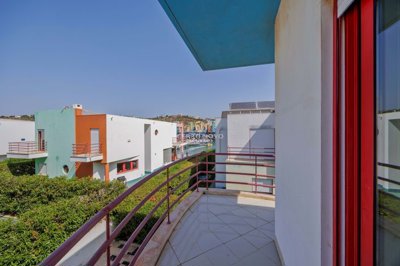 2419-351787-d4a7072701644bd18f6c9ffe77b802fa4