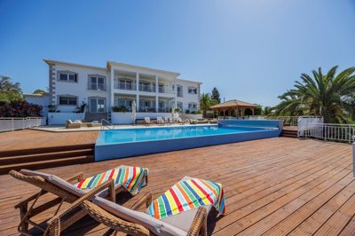 2419-356354-d4a7072701644bd18f6c9ffe77b802fa4