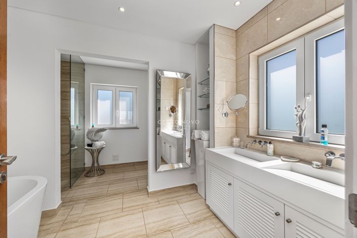 Image No.16-Villa de 6 chambres à vendre à Albufeira