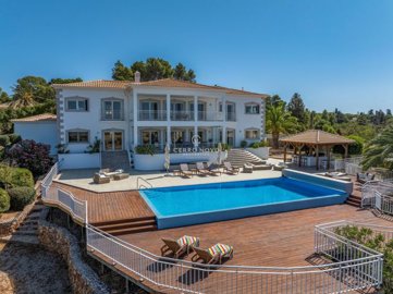 2419-356354-d4a7072701644bd18f6c9ffe77b802fa4