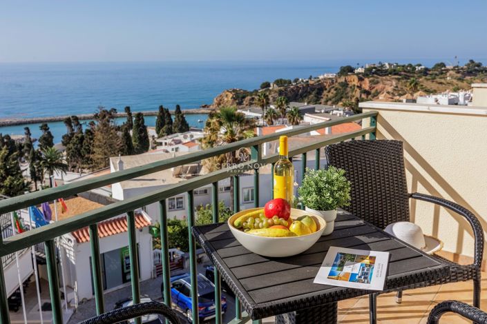 Image No.25-2 Bed Apartment for sale