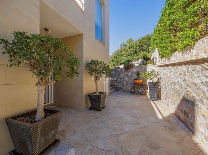 Image No.21-4 Bed Villa for sale