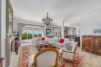 2419-354342-d4a7072701644bd18f6c9ffe77b802fa4