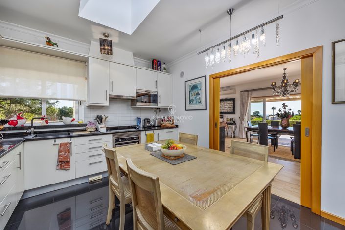 Image No.52-4 Bed Villa for sale