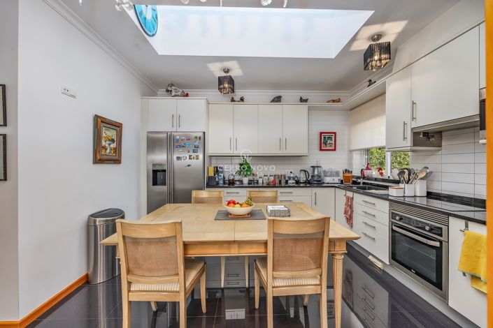 Image No.53-4 Bed Villa for sale