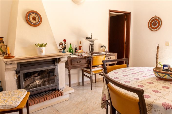 Image No.9-3 Bed Farmhouse for sale