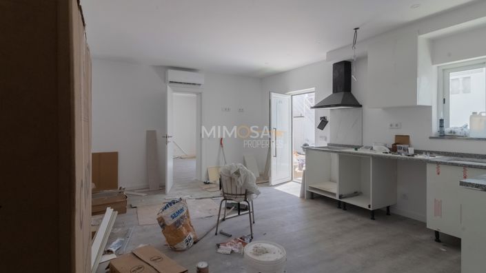 Image No.14-2 Bed Flat for sale