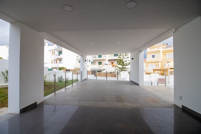 Image No.10-Maison de 4 chambres à vendre à Lagos