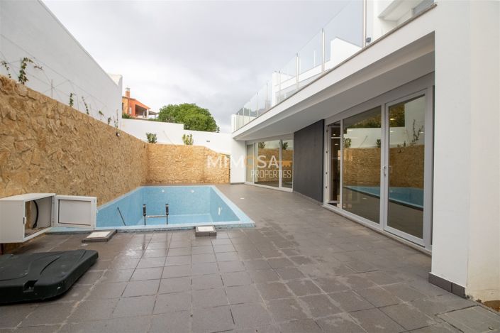 Image No.11-Maison de 4 chambres à vendre à Lagos