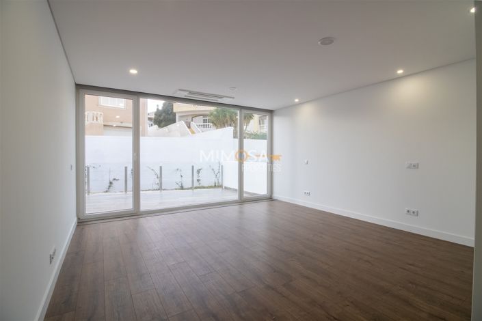 Image No.18-Maison de 4 chambres à vendre à Lagos