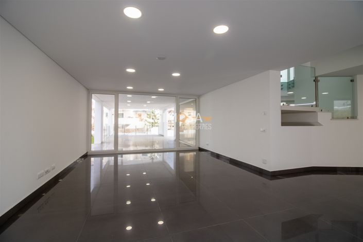 Image No.5-Maison de 4 chambres à vendre à Lagos