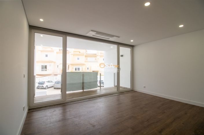 Image No.6-Maison de 4 chambres à vendre à Lagos