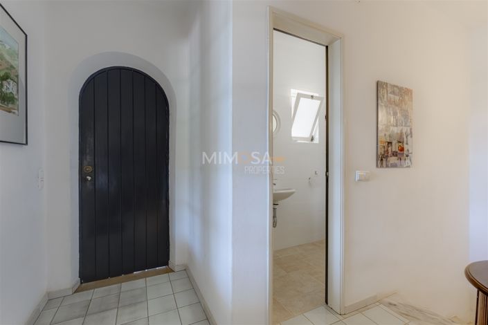 Image No.14-3 Bed House for sale