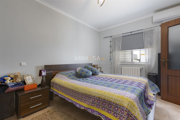 Image No.15-Propriété de 3 chambres à vendre à Lagos