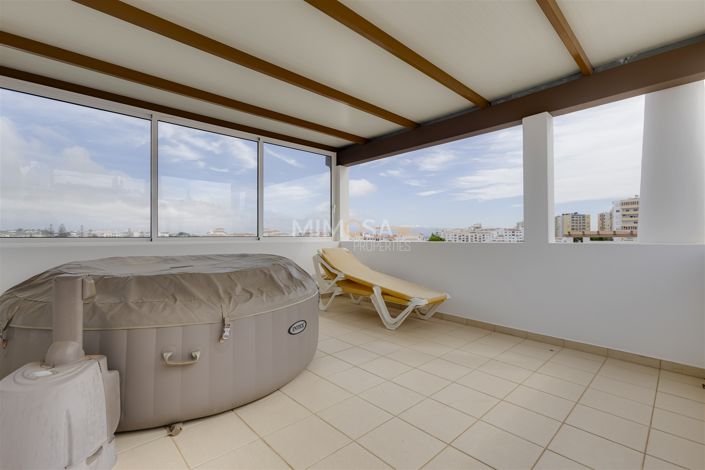 Image No.24-Propriété de 3 chambres à vendre à Lagos