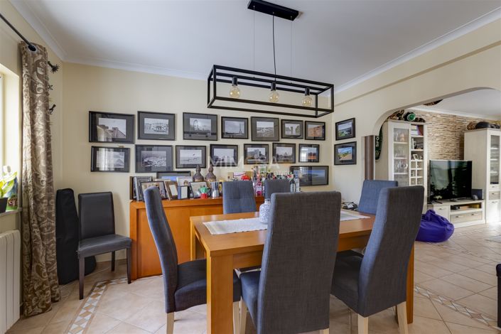 Image No.7-Propriété de 3 chambres à vendre à Lagos