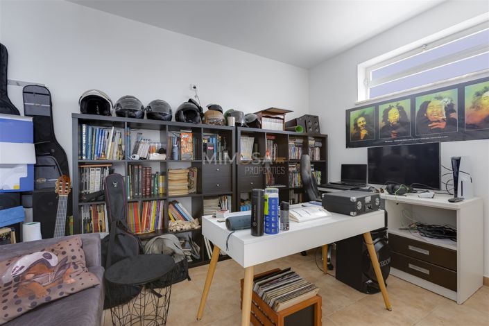 Image No.8-Propriété de 3 chambres à vendre à Lagos