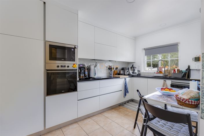 Image No.10-Propriété de 3 chambres à vendre à Lagos