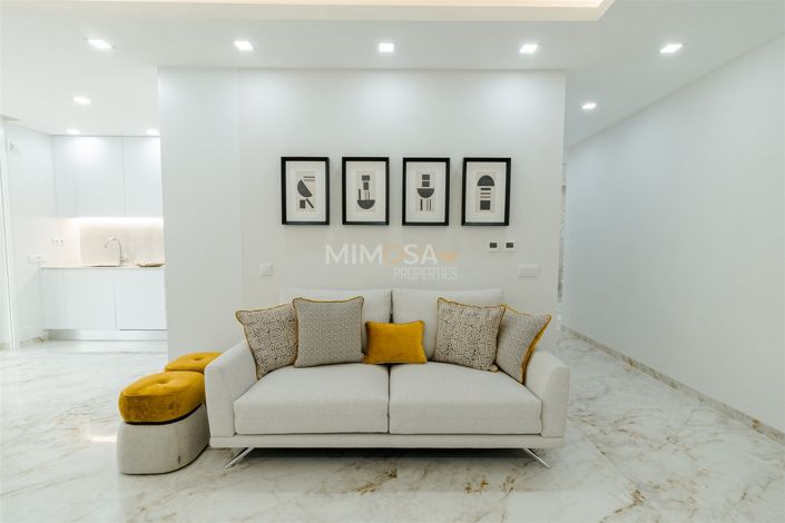 Image No.9-4 Bed Flat for sale