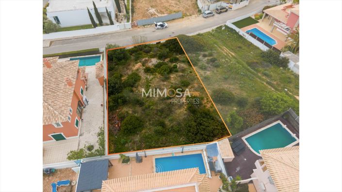 Image No.4-Propriété de 3 chambres à vendre à Lagos