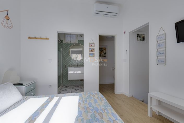 Image No.12-Propriété de 1 chambre à vendre à Lagos