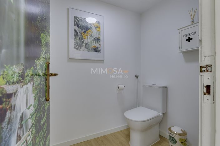 Image No.15-Propriété de 1 chambre à vendre à Lagos