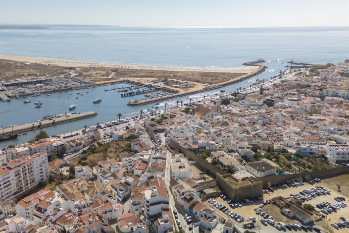 Image No.16-Propriété de 1 chambre à vendre à Lagos