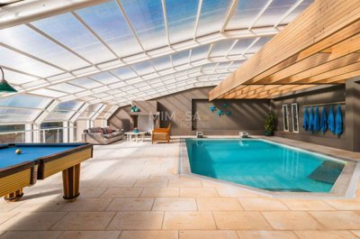 d2ef735d-0989-405a-aafc-b25fb9828863