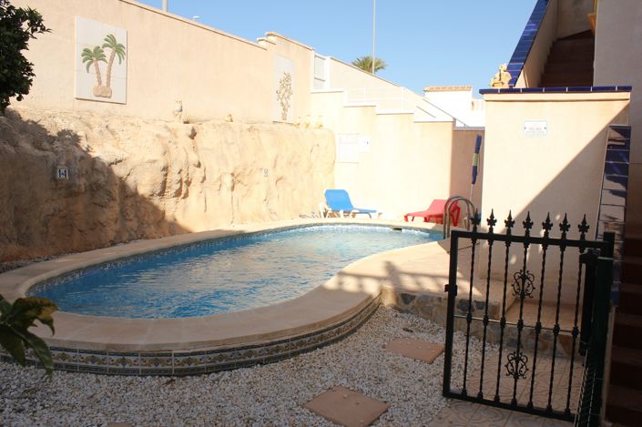 Image No.3-5 Bed Villa for sale