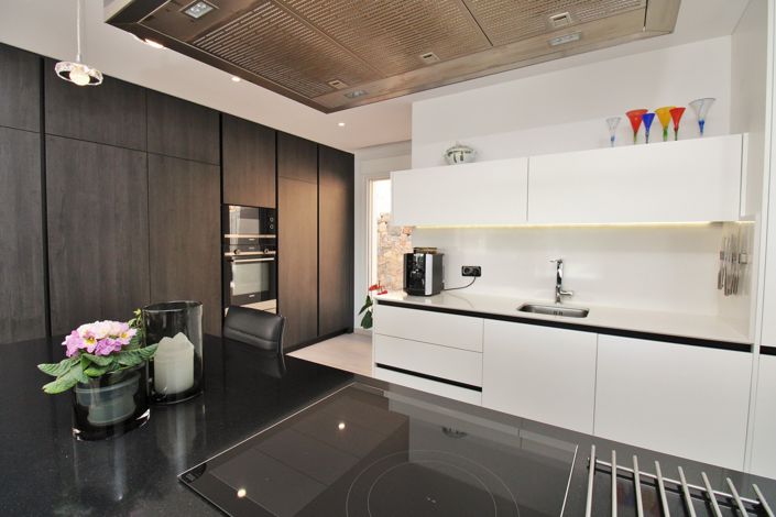 Image No.14-3 Bed Villa for sale